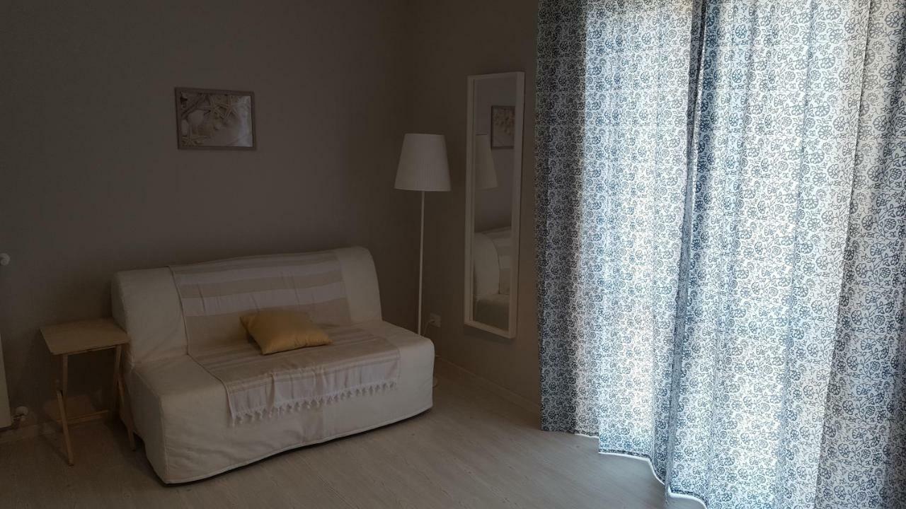 Galu Guest House 가에타 외부 사진